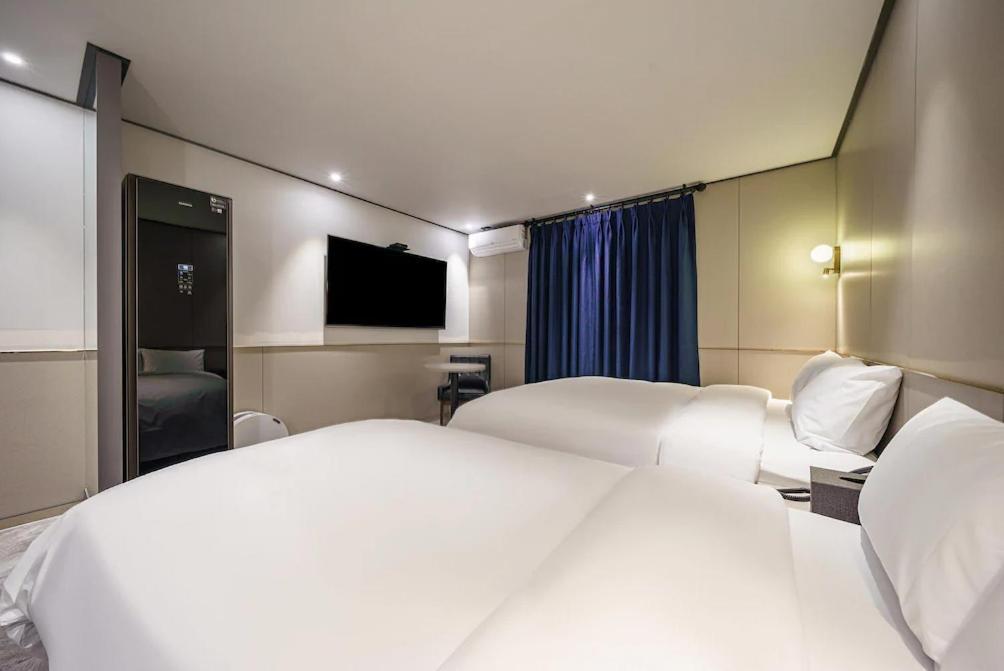 Brown-Dot Hotel Geomdan Incheon Esterno foto
